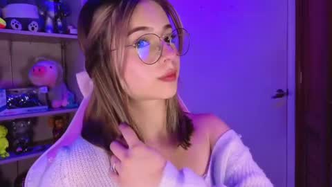 VALEEEN online show from April 2026 03:15:01 PM