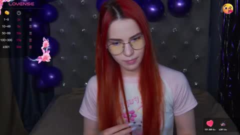 EmilyKents online show from November 2025 01:15:01 AM