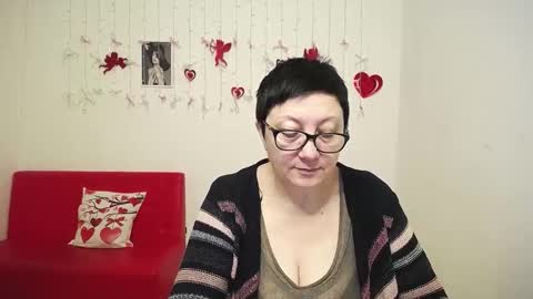 Emily online show from February 2026 06:43:02 AM