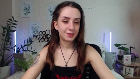 Snapshot of emilylayer chatting on January 2025 08:56:02 PM Emyli online show from January 2025 08:56:02 PM