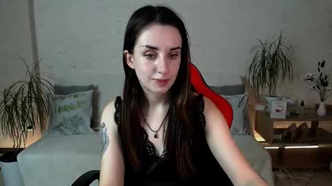 Snapshot of emilylayer chatting on November 2025 01:05:02 AM Emyli online show from November 2025 01:05:02 AM