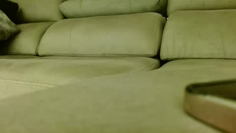 emily monrro online show from December 2024 02:35:01 AM