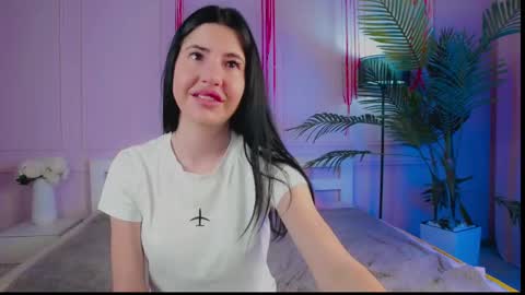 Emily online show from May 2026 08:17:01 PM