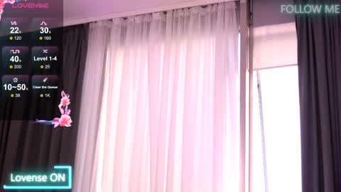 Emily online show from September 2025 04:44:01 AM