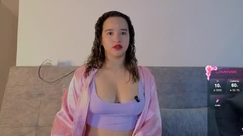 emilyrousex online show from April 2026 02:52:02 PM