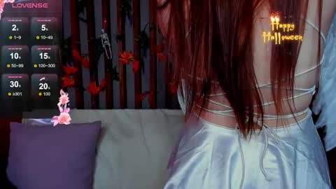 Emily online show from October 2025 04:13:02 AM