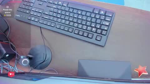 emilywilliis online show from February 2026 12:34:02 PM