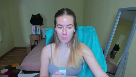 Emily online show from February 2025 10:36:02 AM