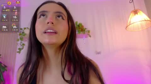 Snapshot of emilyy_bank chatting on July 2026 08:04:02 PM Emily Bank online show from July 2026 08:04:02 PM