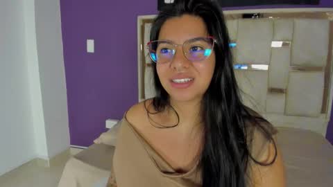 emilyy_cooperr online show from March 2026 12:12:02 PM