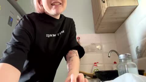 emilyy_keller online show from March 2025 08:41:01 AM