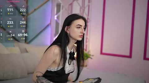 emilyymoon online show from July 2026 06:08:02 AM
