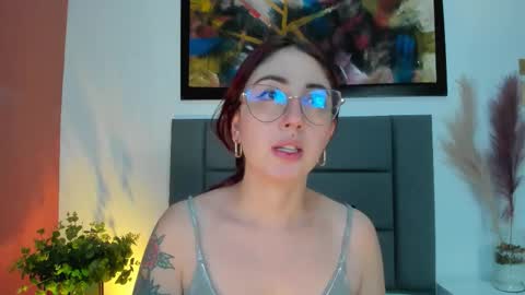 Emilyy Watson online show from September 2025 02:16:02 PM