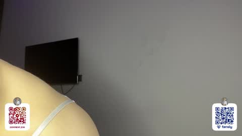 Snapshot of eminent_eva chatting on February 2025 11:02:01 PM Eminent Eva online show from February 2025 11:02:01 PM