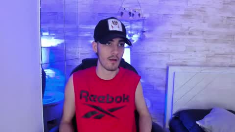 emir_ozan online show from February 2026 07:51:02 PM