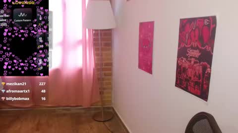 emma online show from February 2025 09:41:02 PM