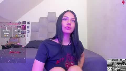 Snapshot of emma__15 chatting on September 2025 08:10:02 PM emma online show from September 2025 08:10:02 PM