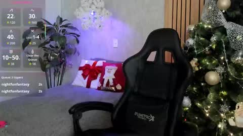   online show from December 2025 08:04:01 PM