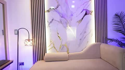 emma__walkerr_ online show from March 2026 07:04:02 PM