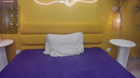 Snapshot of emma_adorablle chatting on January 2025 04:39:02 AM emma_adorablle online show from January 2025 04:39:02 AM