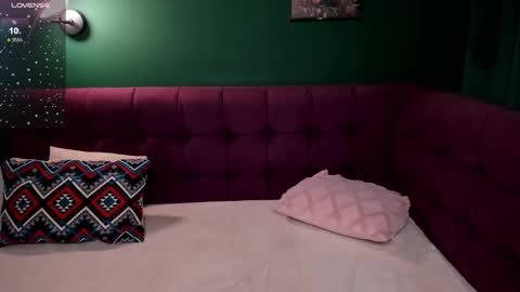 Snapshot of emma_adorablle chatting on March 2025 04:54:02 AM emma_adorablle online show from March 2025 04:54:02 AM