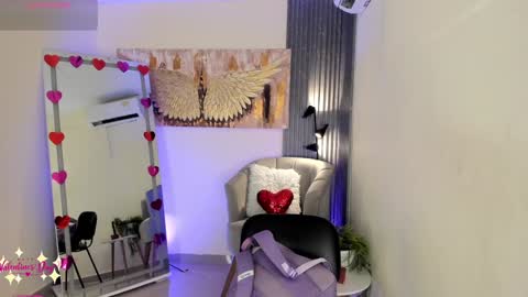 Snapshot of emma_alice_ chatting on February 2025 11:27:02 AM Alice online show from February 2025 11:27:02 AM