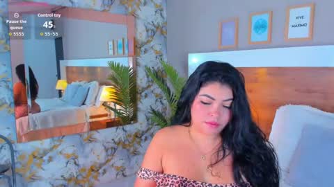 Snapshot of emma_bakker_ chatting on July 2026 06:33:02 AM Emma online show from July 2026 06:33:02 AM
