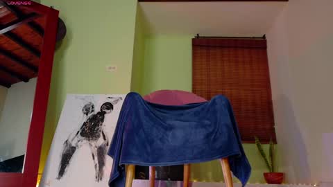 Emma online show from April 2026 04:37:02 PM