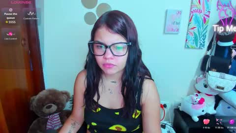 emma_boo_ online show from December 2025 03:50:02 PM