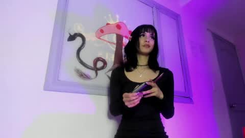Snapshot of emma_cg chatting on May 2026 09:33:02 PM Emma Or you can call me cutie online show from May 2026 09:33:02 PM