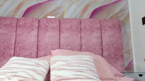 Emma online show from June 2026 03:07:01 AM