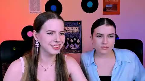 Snapshot of emma_dark_ chatting on June 2026 08:52:01 AM emma_dark_ online show from June 2026 08:52:01 AM