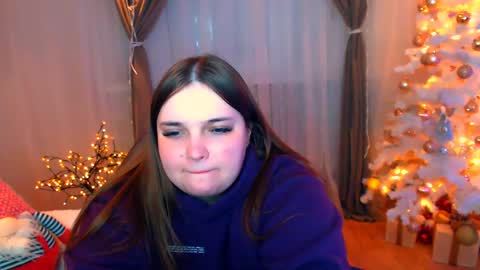 Snapshot of emma_dorn chatting on December 2024 05:42:01 PM Eva online show from December 2024 05:42:01 PM