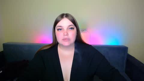 Snapshot of emma_dorn chatting on February 2025 05:18:01 PM Eva online show from February 2025 05:18:01 PM