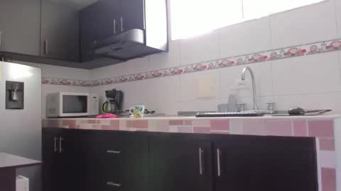 Emma online show from February 2026 01:41:01 PM