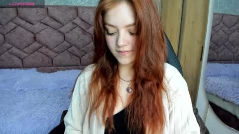 Snapshot of emma_ford1 chatting on January 2025 03:53:02 AM Emma  online show from January 2025 03:53:02 AM