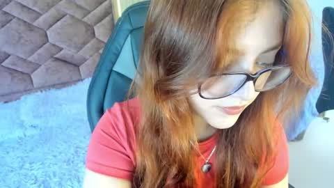 Snapshot of emma_ford1 chatting on February 2025 02:11:02 PM Emma  online show from February 2025 02:11:02 PM