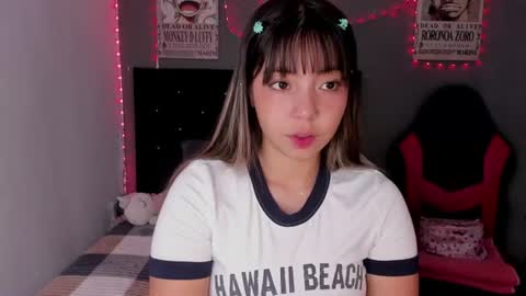 Snapshot of emma_grayys chatting on July 2026 12:33:01 PM emma_grayys online show from July 2026 12:33:01 PM