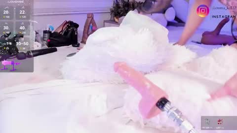 Emma online show from March 2025 01:06:01 AM