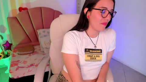 Emma  online show from June 2026 04:18:01 PM