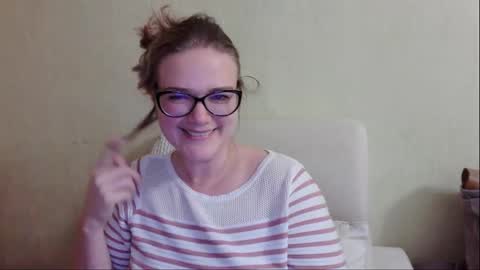 Snapshot of emma_misty_ chatting on October 2025 05:47:02 PM emma_misty_ online show from October 2025 05:47:02 PM
