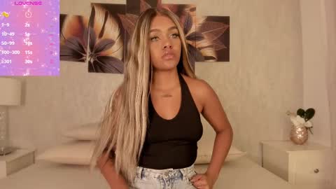 Snapshot of emma_morgann chatting on March 2025 11:36:02 AM Emma Morgann online show from March 2025 11:36:02 AM