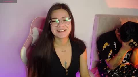 Snapshot of emma_naa chatting on October 2025 12:32:01 AM Emma online show from October 2025 12:32:01 AM