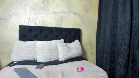 Emma online show from February 2026 10:03:02 AM