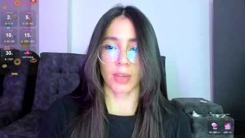 Snapshot of emma_sandovaal chatting on January 2025 01:49:01 AM Emma online show from January 2025 01:49:01 AM