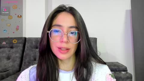 Snapshot of emma_sandovaal chatting on January 2025 11:59:02 PM Emma online show from January 2025 11:59:02 PM