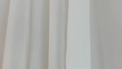 Ema online show from April 2026 12:05:02 PM