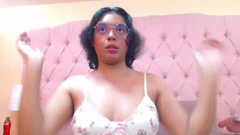 Emma  online show from June 2026 02:03:01 AM