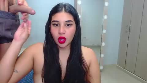 Snapshot of emmaandpablo_mask11 chatting on July 2026 07:35:02 AM emmaandpablo_mask11 online show from July 2026 07:35:02 AM
