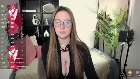 Emma online show from June 2026 10:10:01 PM